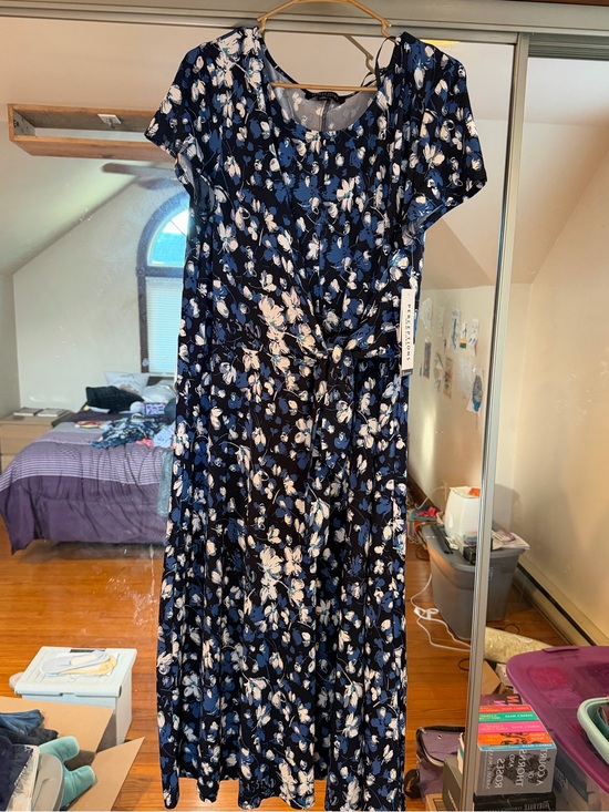 Perceptions Dresses & Skirts - Perceptions Navy Floral Tie-Waist Midi Dress